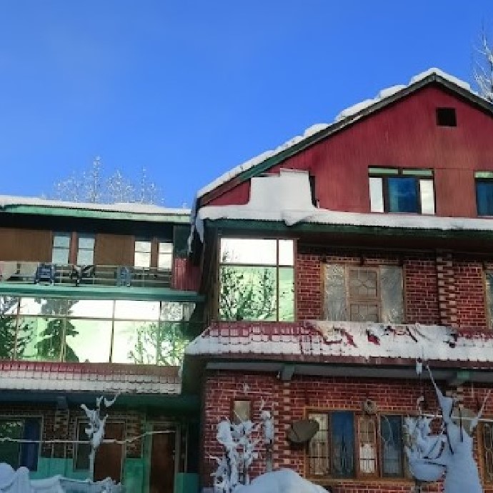 Aadil Guest House